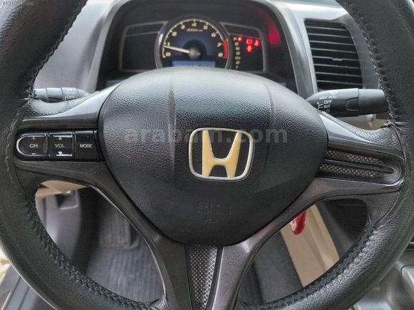 2009 model tam otomatik üçüncü sahibinden
