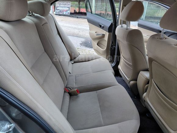 2009 model tam otomatik üçüncü sahibinden