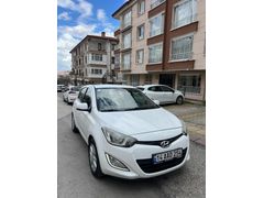 Memurdan Temiz Hyundai i20 1.2 D-CVVT Sense 2014 Model 