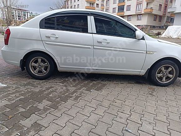 BER-SA AUTO HYUNDAİ ACCENT ERA 1.4 TEAM 2010 MODEL
