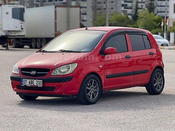 ERDENIZ OTOMOTIV'DEN 2010 MODEL 90 BİNDE HYUNDAİ GETZ KIRMIZI