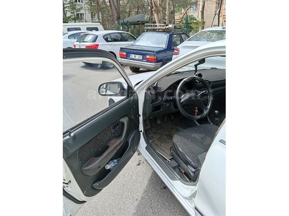 Sahibinden Hyundai Accent 1.3 GT 1998 Model 
