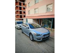 Sahibinden Mitsubishi Lancer 1.5 Invite 2010 Model