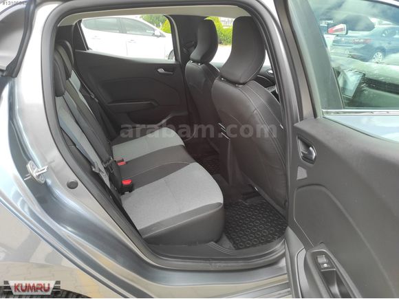 KUMRU OTOMOTİV'DEN 2025 CLİO 1.0 TCE 90HP EVOLUTİON X-TRONİC GSR
