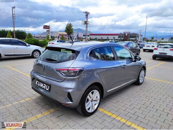 KUMRU OTOMOTİV'DEN 2025 CLİO 1.0 TCE 90HP EVOLUTİON X-TRONİC GSR