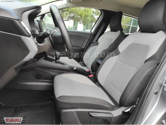 KUMRU OTOMOTİV'DEN 2025 CLİO 1.0 TCE 90HP EVOLUTİON X-TRONİC GSR