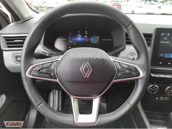 KUMRU OTOMOTİV'DEN 2025 CLİO 1.0 TCE 90HP EVOLUTİON X-TRONİC GSR