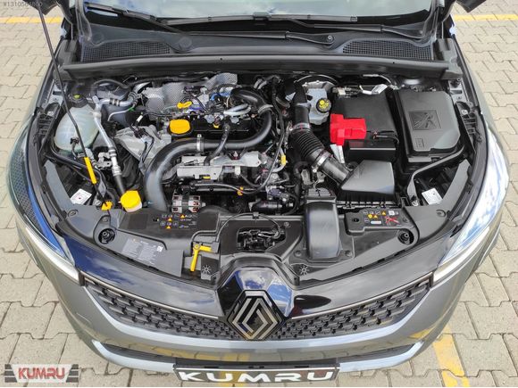 KUMRU OTOMOTİV'DEN 2025 CLİO 1.0 TCE 90HP EVOLUTİON X-TRONİC GSR