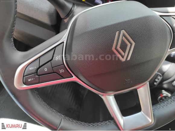 KUMRU OTOMOTİV'DEN 2025 CLİO 1.0 TCE 90HP EVOLUTİON X-TRONİC GSR