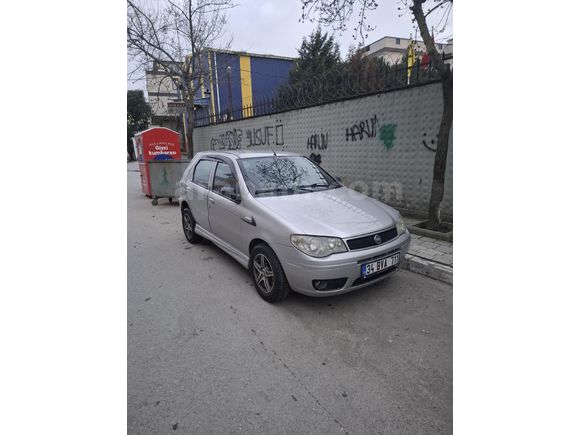 Sahibinden temiz 2006 model Palio Gri