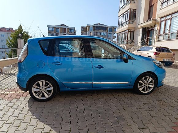 Sahibinden Renault Scenic 1.5 dCi Privilege 2012 Model