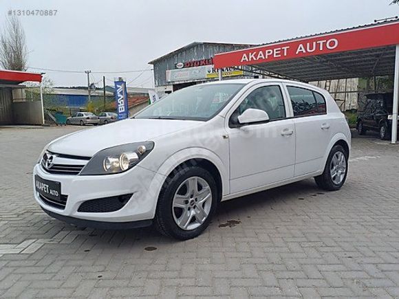 "BOYASIZ 2013 1.6 115HP 103.000KM EMSALSİZ
