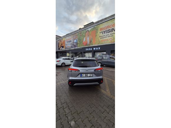 Sahibinden Toyota Corolla Cross 1.8 Hybrid Passion X-Pack 2025 Model 