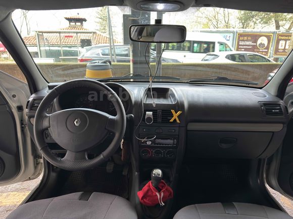 Sahibinden Renault Clio 1.2 Authentique 2004 Model 