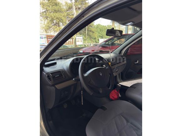 Sahibinden Renault Clio 1.2 Authentique 2004 Model 