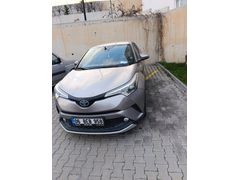 Sahibinden Toyota C-HR 1.8 Hybrid Diamond 2018 Model