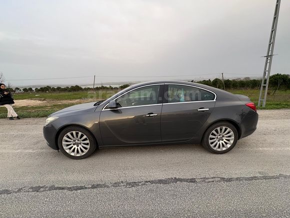 Sahibinden Opel Insignia 1.6 T Cosmo 2010 Model  190.000 km Gri