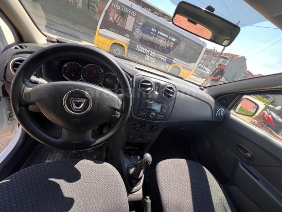Sahibinden Dacia Logan 1.5 dCi MCV Ambiance 2015 Model