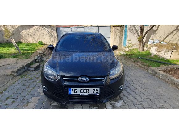 Sahibinden Ford Focus 1.6 TDCi Titanium 2013 Model  146.000 km Siyah
