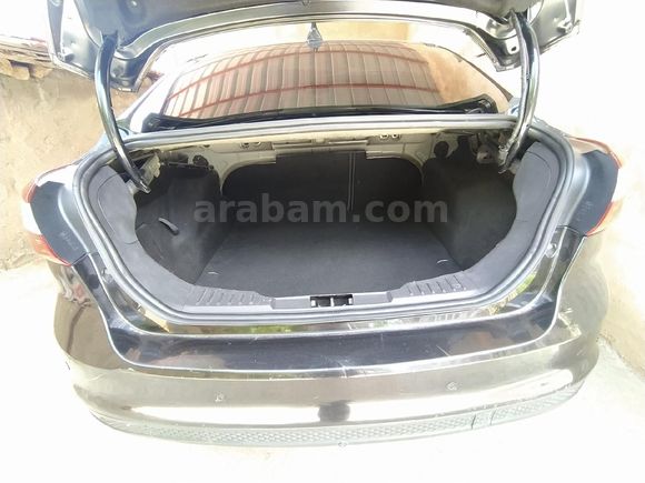 Sahibinden Ford Focus 1.6 TDCi Titanium 2013 Model  146.000 km Siyah