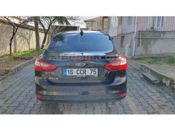 Sahibinden Ford Focus 1.6 TDCi Titanium 2013 Model  146.000 km Siyah