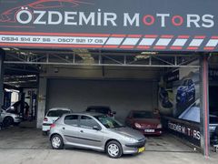 DÜŞÜK KİLOMETRE OTOMATİK 206