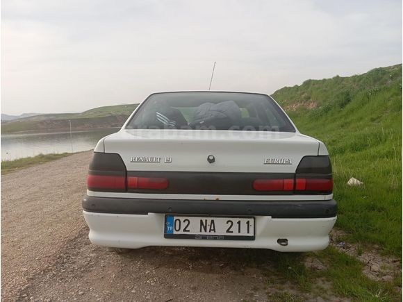 Sahibinden Renault R 19 1.6 Europa RT 1996 Model