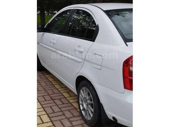 Sahibinden Hyundai Accent Era 1.4 Team 2010 Model