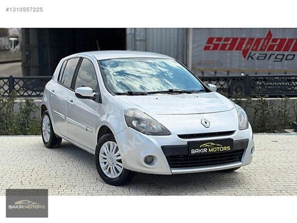 BAKIR MOTORS'TAN KAZASIZ FULL TOMTOM NAVİ/HIZ SABİTLEME/OTOMATİK