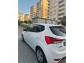 Sahibinden Hyundai ix20 1.4 CRDi Prime 2011 Model  170.000 km Beyaz