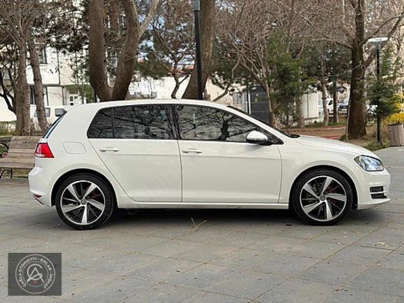 WW GOLF 1.2 TSI MANUEL 233.000 KM