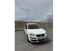 Sahibinden Emsalsiz temizlikte VW polo 1.4 TDI 157.500 km