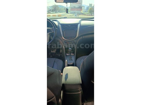 Sahibinden Hyundai Accent Blue 1.6 CRDI Mode Plus 2016 Model
