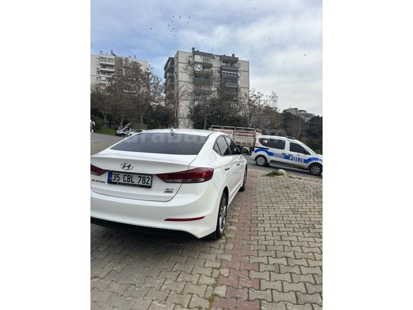 Sahibinden Hyundai Elantra 1.6 CRDi Elite Plus 2017 Model 