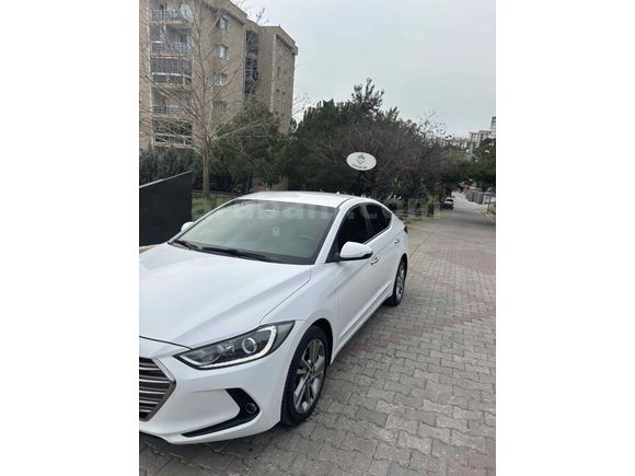 Sahibinden Hyundai Elantra 1.6 CRDi Elite Plus 2017 Model 