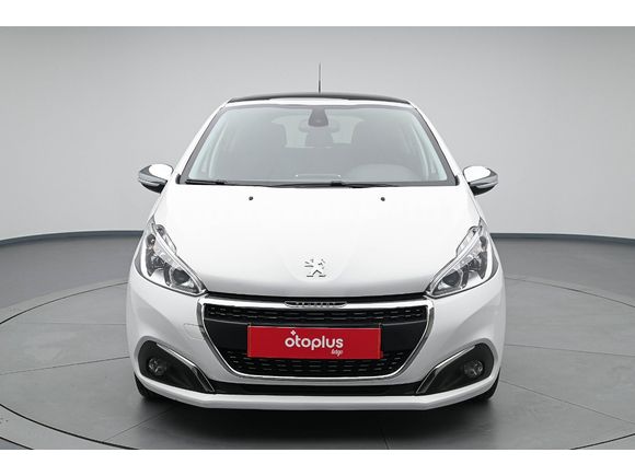 Sahibinden Peugeot 208 1.5 Blue HDi Signature 2020 Model Panoramik Cam Tavan