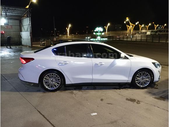 Sahibinden Ford Focus 1.5 TDCi Titanium 2020 Model