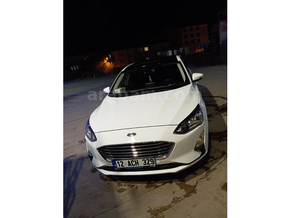 Sahibinden Ford Focus 1.5 TDCi Titanium 2020 Model