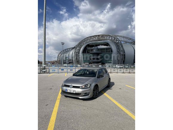 HATASIZ - GOLF 7 - Temiz -2013 Çıkışlı 