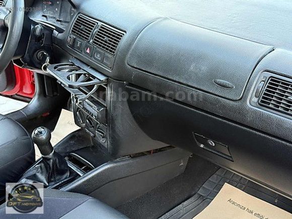 VOLKSWAGEN 1.6 COMFORTLİNE SANROOFLU