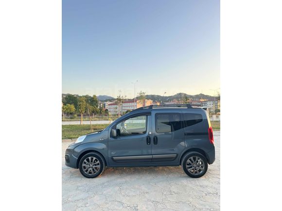 Sahibinden Fiat Fiorino Combi 1.3 Multijet 100. Yıl Özel Seri 2023 Model 