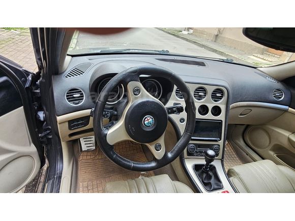 Sahibinden Alfa Romeo 159 1.9 JTD Distinctive 2008 Model