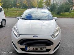 Sahibinden Ford Fiesta 1.4 Titanium 2013 Model