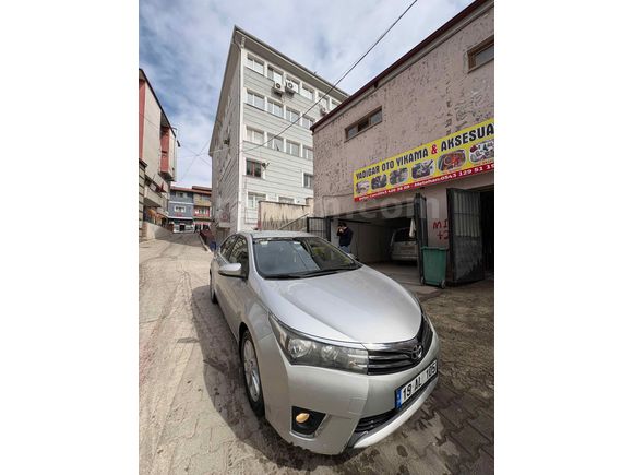 Sahibinden Toyota Corolla 1.4 D-4D Advance 2013 Model 