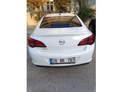 Sahibinden Opel Astra 1.6 Edition 2015 Model  107.000 km Beyaz