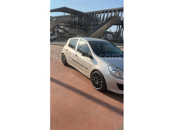 Sahibinden Renault Clio 1.5 dCi Authentique 2009 Model 