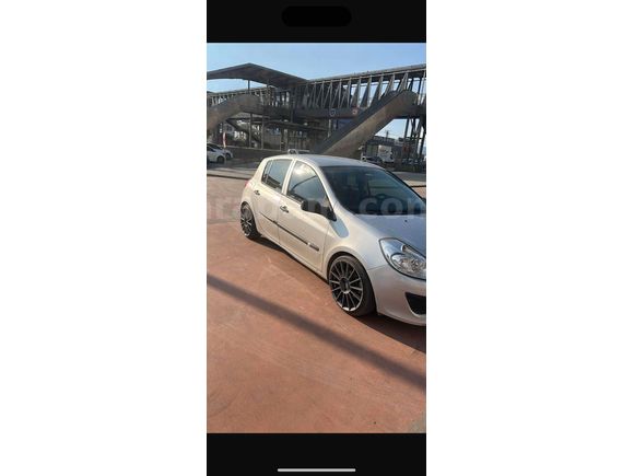 Sahibinden Renault Clio 1.5 dCi Authentique 2009 Model 