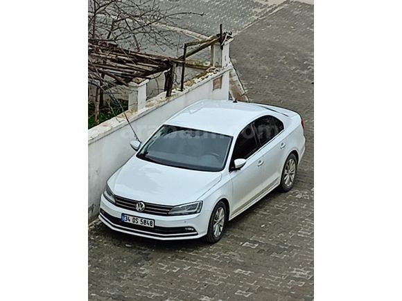 Sahibinden Volkswagen Jetta 1.4 TSi Comfortline 2014 Model Tekirdağ 74.000 km Beyaz