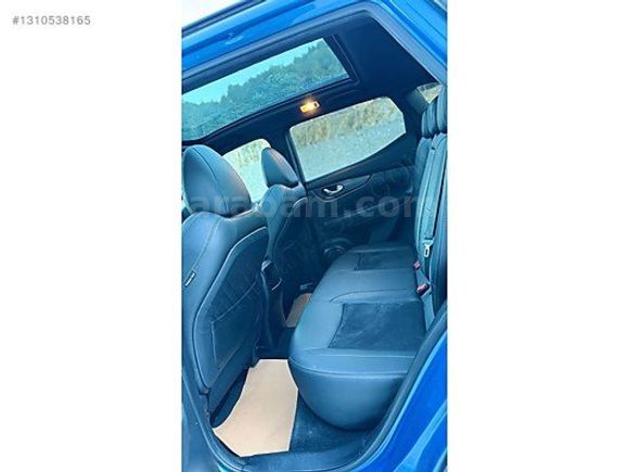 ALTINTOP GARAJDAN 2020 MODEL 1.5 DİZEL OTOMATİK CAM TAVANLI