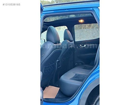 ALTINTOP GARAJDAN 2020 MODEL 1.5 DİZEL OTOMATİK CAM TAVANLI